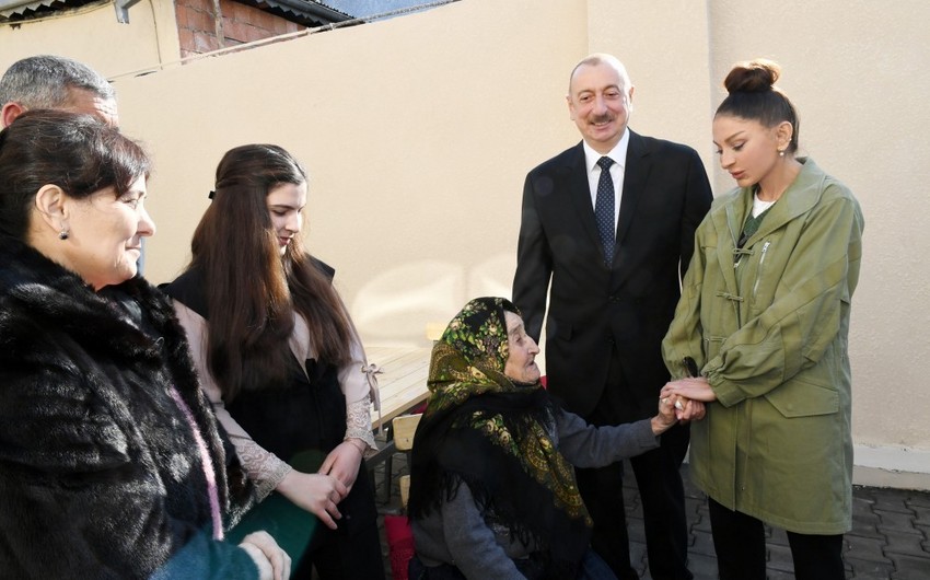 President Ilham Aliyev arrives in Shamakhi district for visit