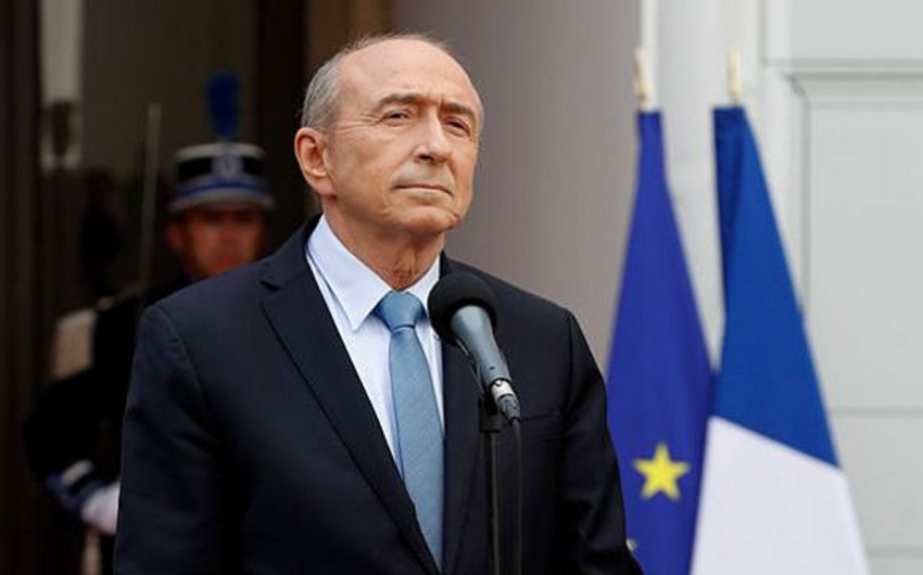 Глава МВД: Во Франции удалось предотвратить 12 терактов, в том числе против политиков страны