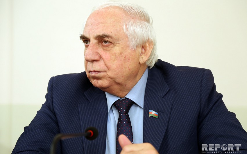 В Азербайджане собираются повысить пенсии бывшим депутатам