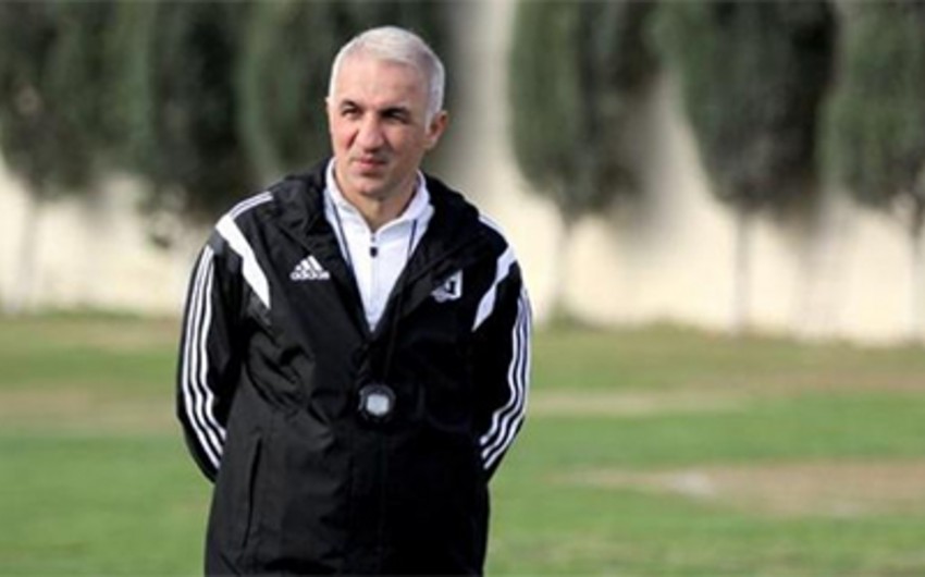 ​Ариф Асадов опроверг информацию о том, что Эльнур Ахмедов отчислен из состава клуба Нефтчи