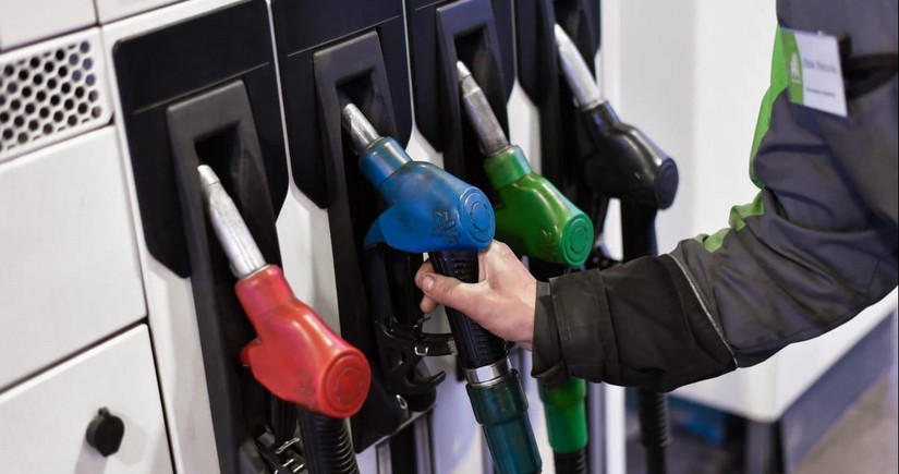 Азербайджан в январе 2025 года увеличил импорт бензина Premium Euro-95 в 1,5 раза