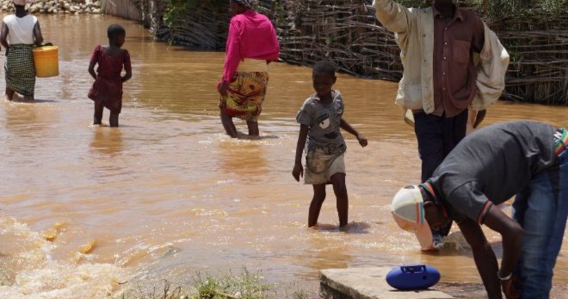 В Бурунди от проливных дождей пострадали более 200 тыс. человек
