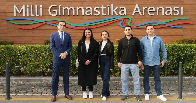 Türkiyəli Olimpiya mükafatçısı Milli Gimnastika Arenasının qonağı olub