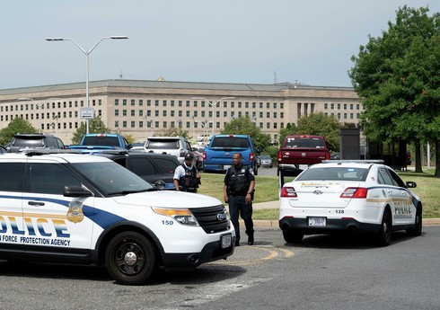 В США офицер полиции скончался после стрельбы у Пентагона