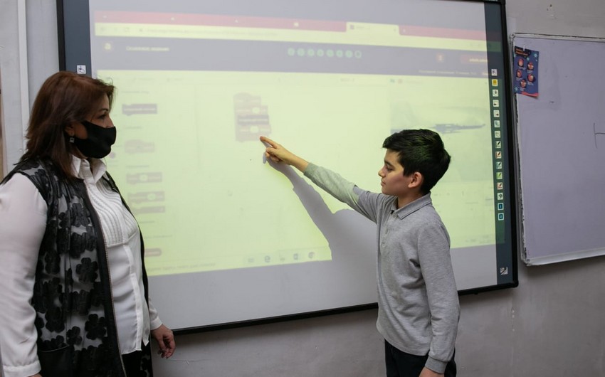 В рамках проекта Цифровые навыки началось очное обучение учеников 2-4 классов