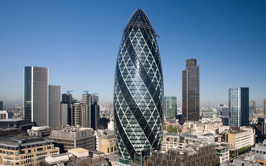 Знаменитый лондонский небоскреб-огурец продан за $1,15 млрд