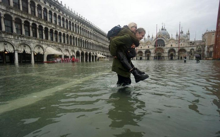 Venesiya ərazisinin 80 faizi leysan yağışlar səbəbindən batıb - FOTO