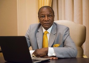 Qvineya Prezidenti aclıq elan edib