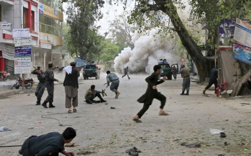 ​При взрыве в афганской провинции Парван погибли 13 человек