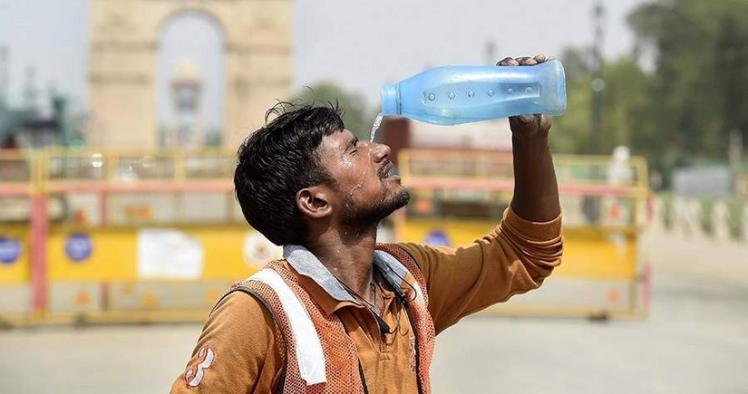 Indian capital sees record-breaking maximum temperature