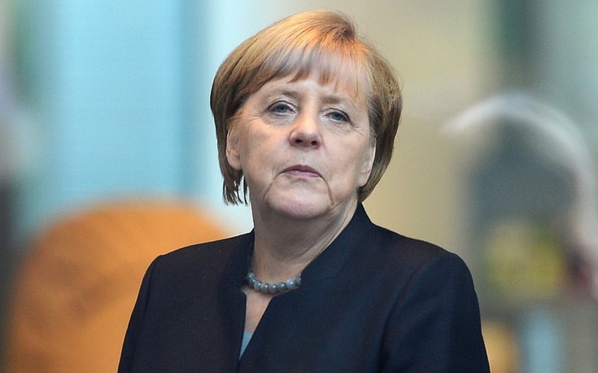 Merkel dördüncü dəfə kansler postu uğrunda mübarizə aparacaq