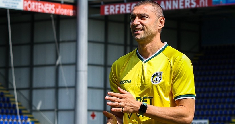 Burak Yılmaz peşəkar karyerasını başa vurub
