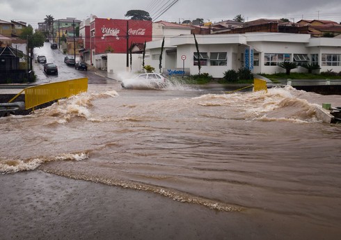 В Бразилии за сутки от последствий ливней погибли 10 человек
