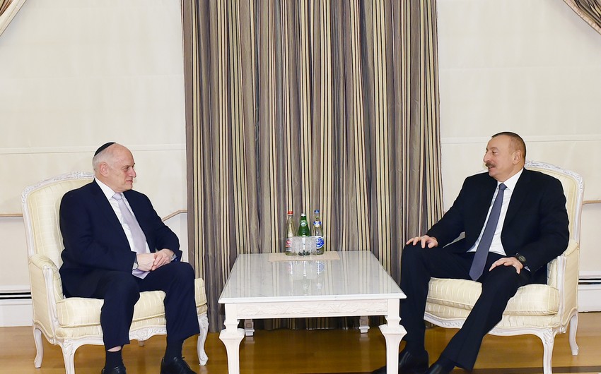 President Ilham Aliyev receives Executive Vice Chairman of Major American Jewish Organizations