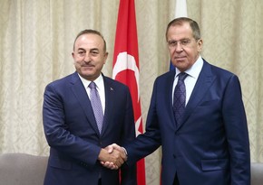 Главы МИД Турции и России провели телефонный разговор