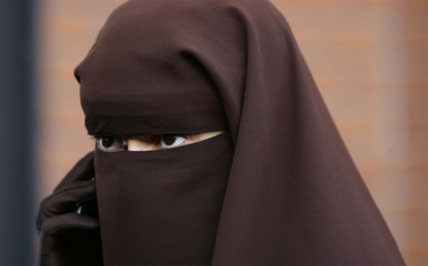 Misirdə ictimai yerlərdə niqabın qadağan edilməsi təklif olunur