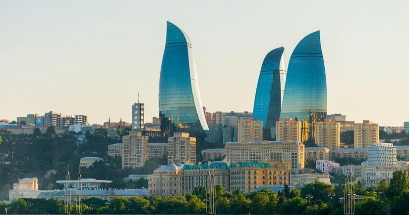 Баку  - жемчужина, переливающаяся инвестиционным блеском