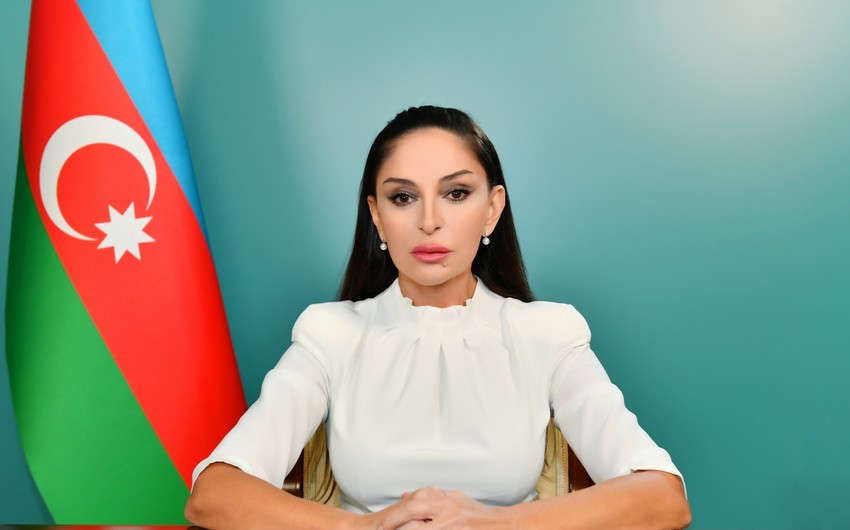 First Lady Mehriban Aliyeva addresses participants of 'One Heart for Palestine' meeting 
