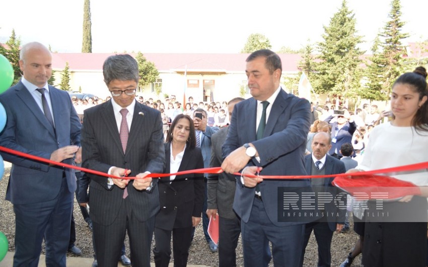 Yaponiya səfiri Astarada məktəb açılışında iştirak edib