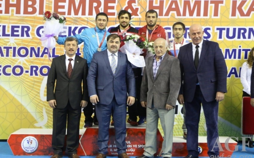 Azerbaijani wrestlers win 2 medals in Istanbul tournament