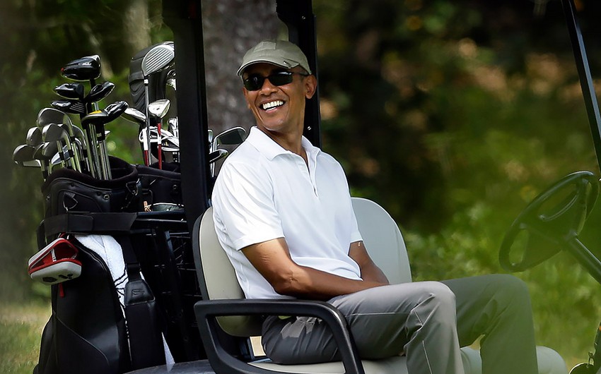 Barak Obama öz məzuniyyətini necə keçirir? - FOTO