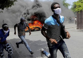 Hundreds of prisoners escape Port-au-Prince prison as violence escalates in Haitian capital