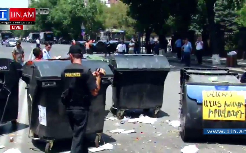 ​Yerevanda polis etirazçıların aksiyasını dağıdıb - YENİLƏNİB