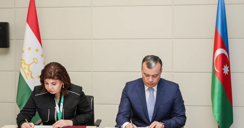 Azerbaijan, Tajikistan ink document on co-op in employment