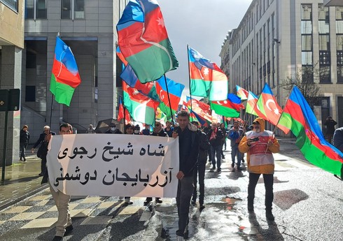 В Брюсселе проходит акция тюрков Южного Азербайджана
