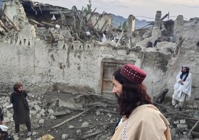 Afghanistan earthquake kills at least 920 
