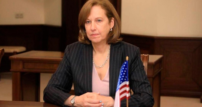Посол США в Армении поддержала договоренность между Ереваном и Баку