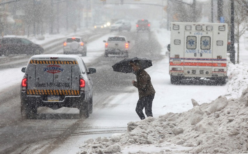 Death toll in snowstorm in US rises to 34