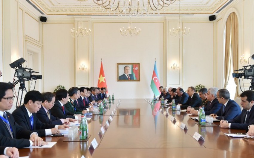 Azerbaijani, Vietnamese Presidents met in expanded format - UPDATED