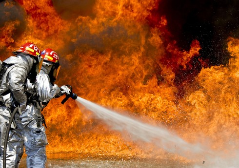 На военной базе в пригороде Тель-Авива произошел пожар