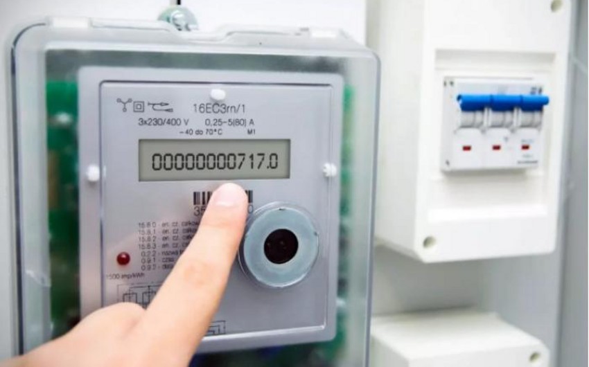 Azerbaijan resumes import of electricity meters from Georgia