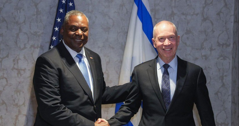 US defense chief Austin and his Israeli counterpart Gallant mull ongoing hostage negotiations