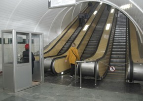 Metronun “28 May” stansiyasında eskalator əsaslı təmirdən sonra istifadəyə verilib