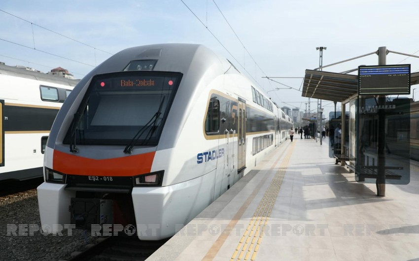 В Азербайджане пассажироперевозки железнодорожным транспортом выросли на 57%