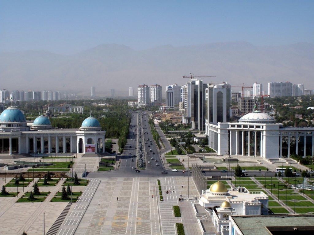 President of Turkmenistan holds a meeting with First Deputy Prime Minister of Azerbaijan
