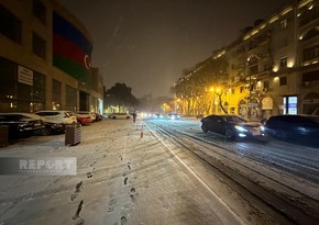 Заснеженный Баку - ФОТОРЕПОРТАЖ