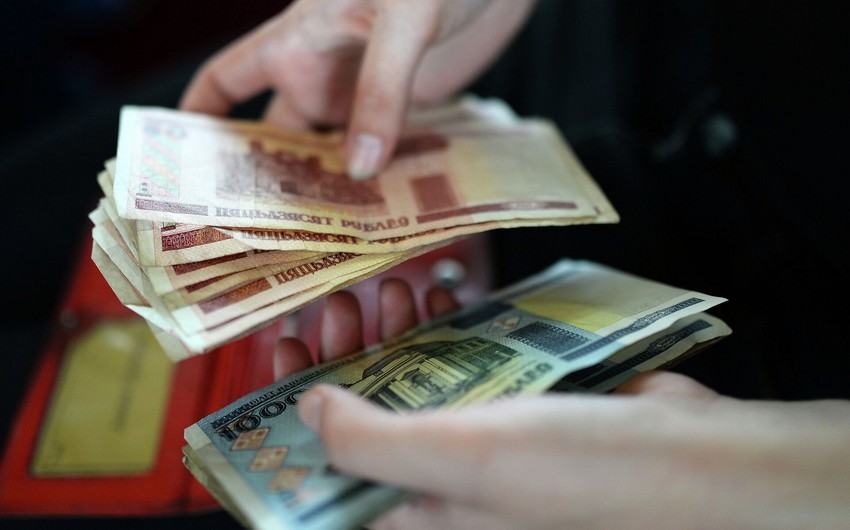 Bloomberg: Russian exodus puts neighbors’ currencies at top of global rankings