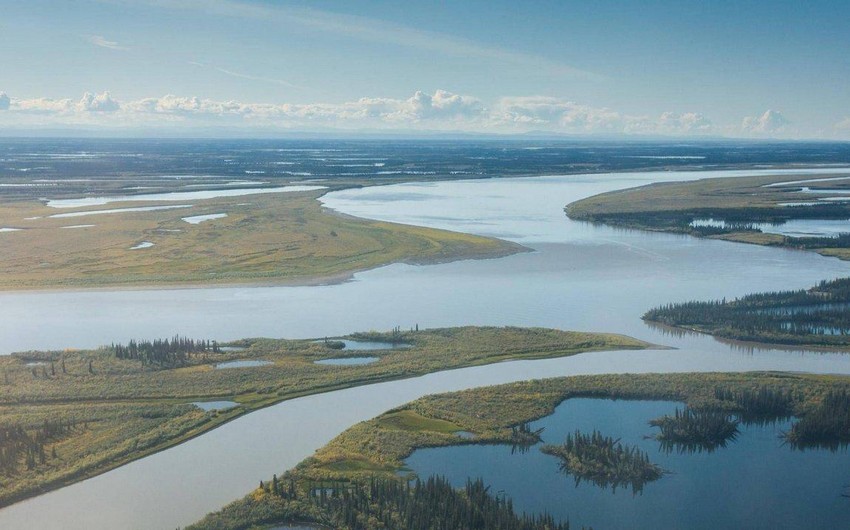 Самая длинная река Канады обмелела до рекордных значений из-за жары и засухи