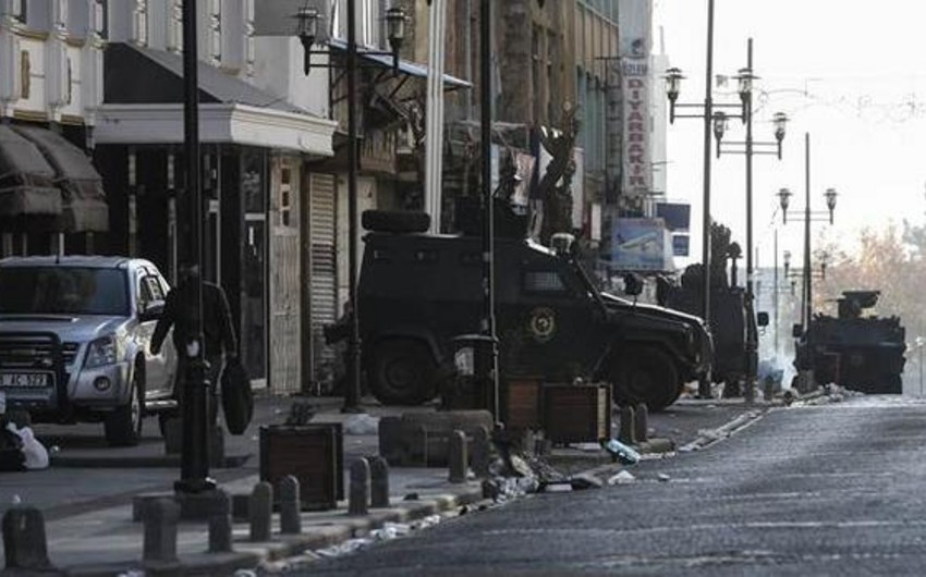 Türkiyənin Diyarbakır vilayətində 11 hərbçi yaralanıb