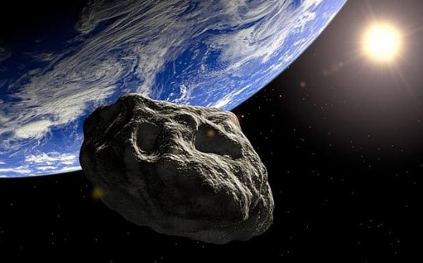 Астероид диаметром до одного километра летит к Земле