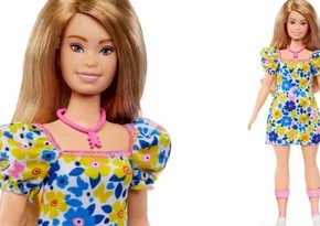 “Mattel” şirkəti ilk dəfə daun sindromlu Barbi kuklası təqdim edib