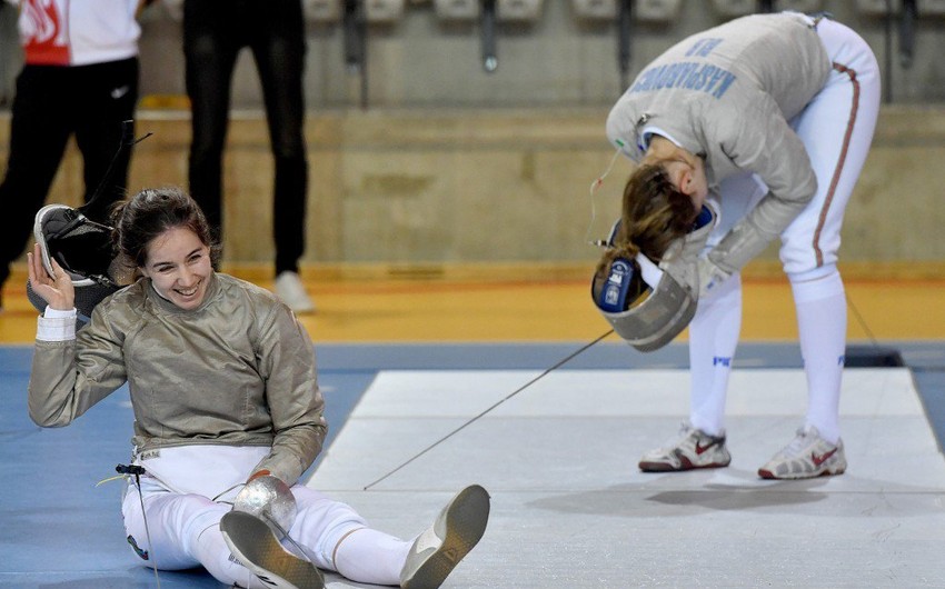 Азербайджанская фехтовальщица рано прекратила борьбу на олимпиаде