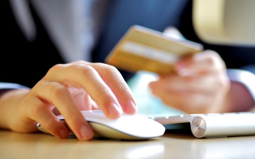 Azərbaycanda bir ayda 16 min kredit kartı dövriyyədən çıxarılıb