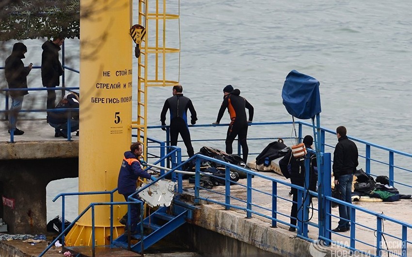 Tu-154ün qəzaya uğraması nəticəsində ölənlərin cəsədlərini gətirən ilk təyyarə Moskvaya çatıb