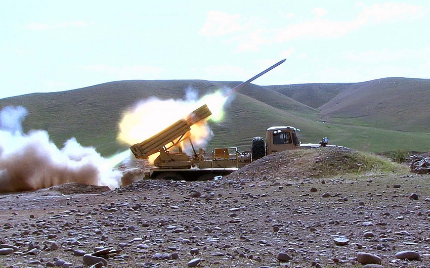 Komandan: Artilleriya qoşunları düşmənin 380-dən çox artilleriya vasitəsini məhv edib 