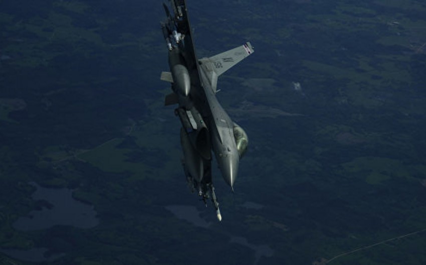 Япония потребовала расследования инцидента с F-16, уронившего бомбу